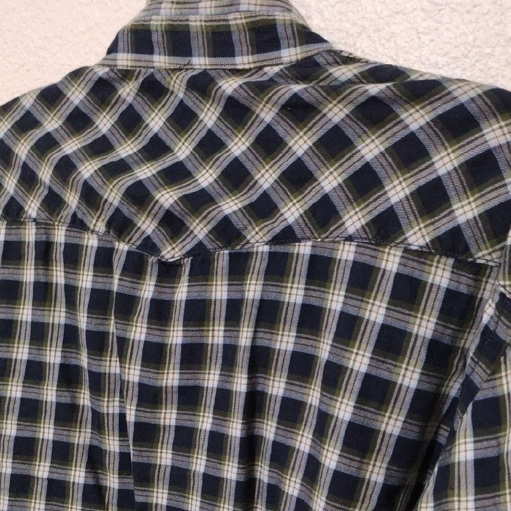 Old Navy Blue and White Casual Button Down Shirt - Picture 7 of 9